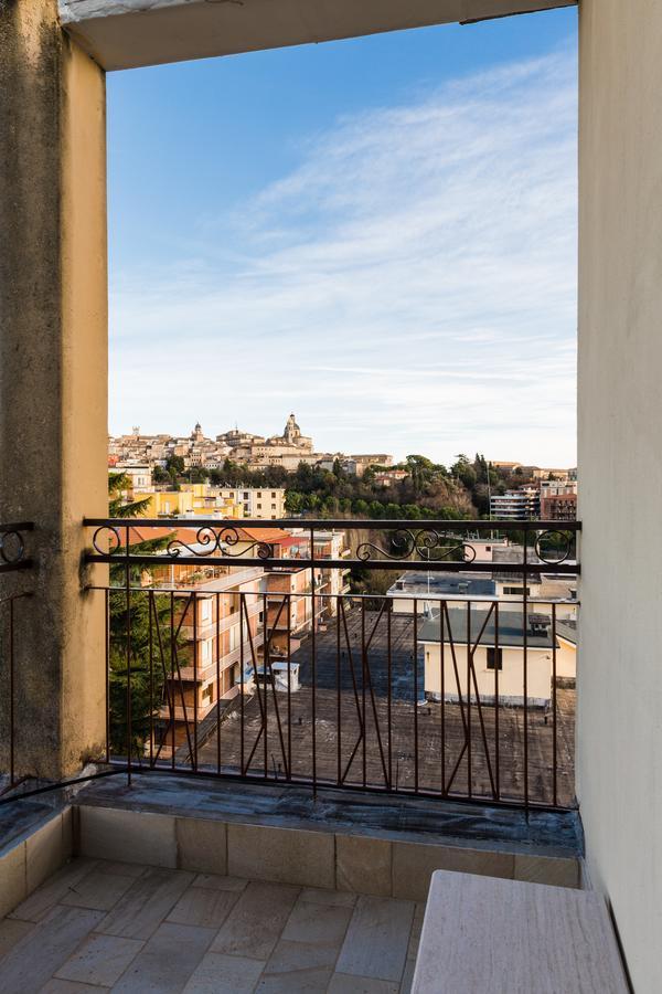 Camere Pallotta Macerata Exteriör bild